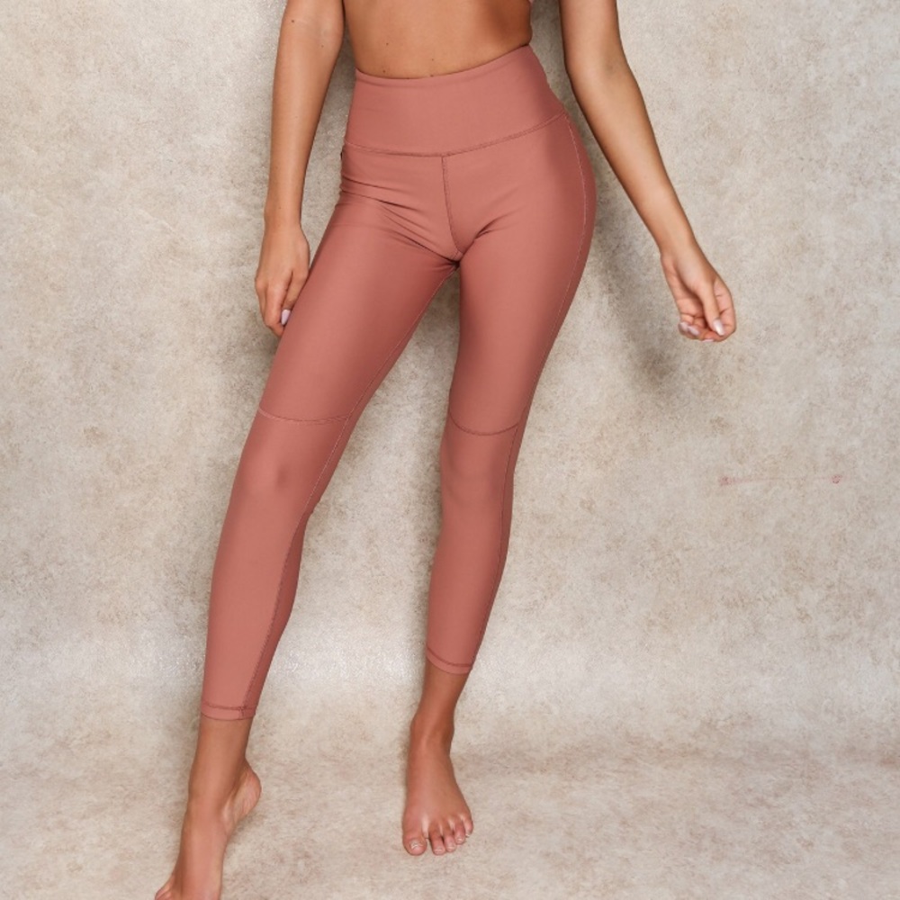 NEU APPAREL Saharan Goddess Legging